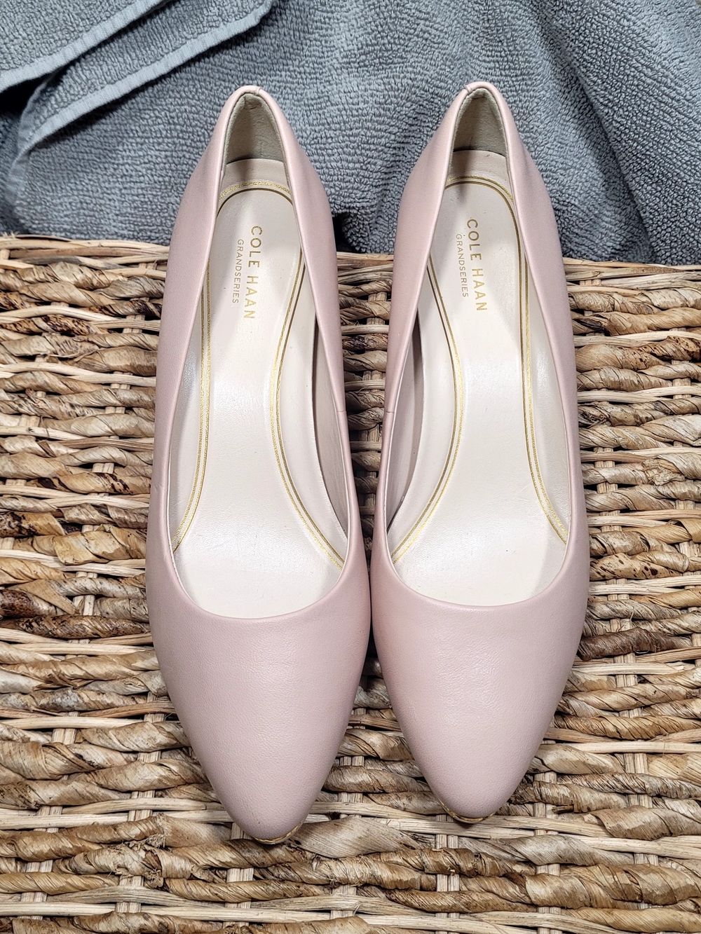 NEW Cole Haan Grand Ambition Wedge Pumps 8B - Picture 11 of 11